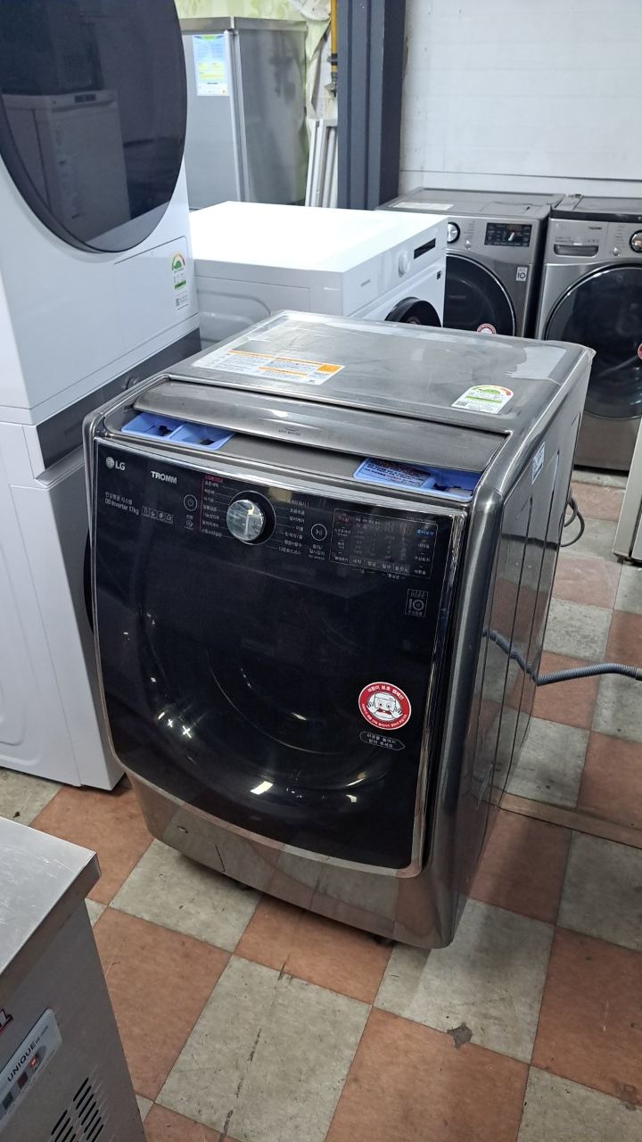 LG 트롬 드럼세탁기 17kg 에너지 1등급 (F17VBW, 모던 스테인리스)
