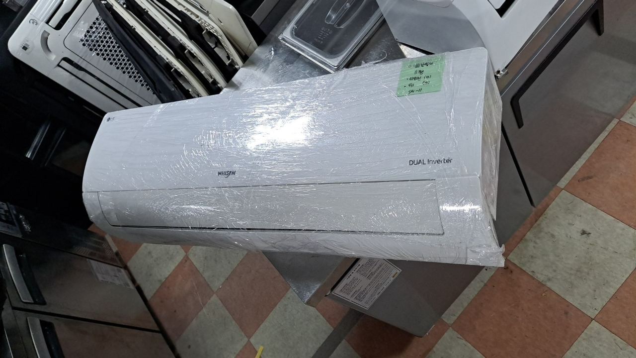 LG 휘센 11평형 듀얼 인버터 벽걸이 냉난방기 (냉방 4,700W / 난방 5,600W, SW11BAKWAN)