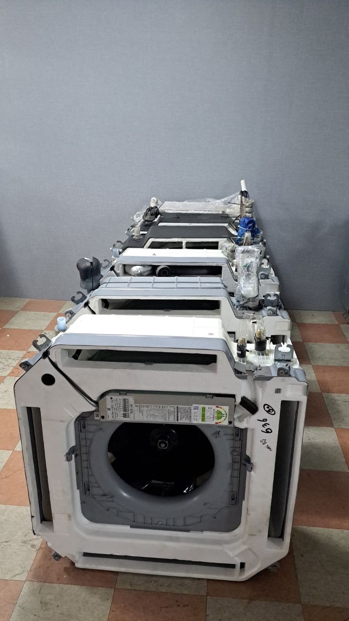 삼성 싱글 4Way 천장형 카세트 시스템 에어컨·냉난방기 11.0kW (냉방 1등급·난방 1등급, AC110BN4PBH1PF)